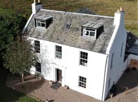 Pentland Farm House, вілла у місті Kirknewton