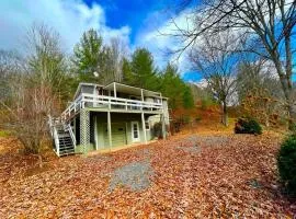 Home in Newland with River Views