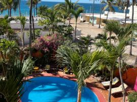 El Palmar Beach Tennis Resort, hotell i San Patricio Melaque