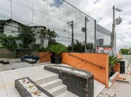 Studios novos próximos ao shopping Beira-mar #HKS