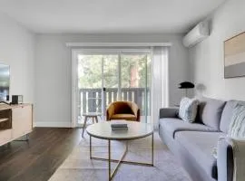 Sunnyvale 1BR w Pool Gym Spa nr Tech HQs SFO-941