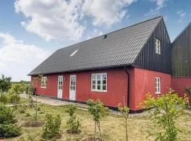 Amazing Apartment In Østermarie