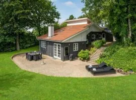 Amazing Home In Børkop With Wifi