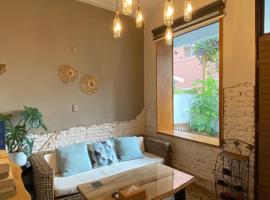 巴摩蘇蘿 Bramasole 包層民宿、台南市のコテージ