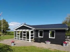 Top Modern Holiday Home Located 100 M From The Baltic Sea