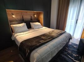 Grey Luxury Apartment, πολυτελές ξενοδοχείο στο Αργυρόκαστρο