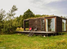 BioDomek, naturalny dom z przepięknymi widokami na góry, holiday home in Gniewoszów