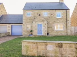 Stone Croft House, vacation home in Chathill