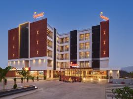 Comfort Inn , Statue of unity, hotel di Kevadia