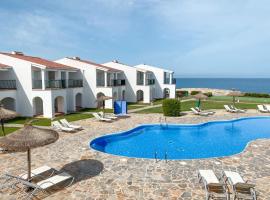 Viesnīca RVHotels Sea Club Menorca pilsētā Kala en Blanesa