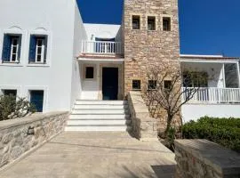 Kalymnos, très belle villa avec vue sur la mer