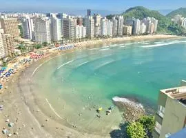 Melhor vista do Guarujá (Apartamento pé na areia)