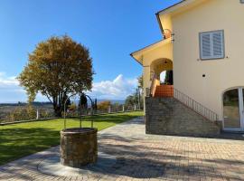 Spectacular Chianti View close San Gimignano, сімейний готель у місті Таварнелле-ін-Валь-ді-Пеза