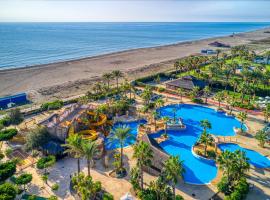 Playazimbali, hotel v destinácii Vera