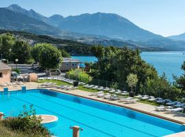 Camping l'Ecrin du Lac - Maeva