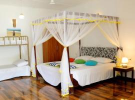 FEEL Beach Villa, beach rental sa Kalutara