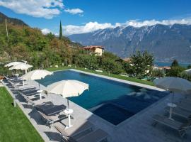 Borgo Ermanno, serviced apartment in Tignale