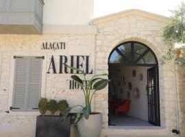 Ariel Hotel Alaçatı، فندق في ألاتشاتي