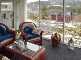 Amazing Home In Krager With Wifi And 3 Bedrooms, cottage in Kragerø