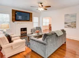 3 Mi to Baylor Waco Vacation Rental