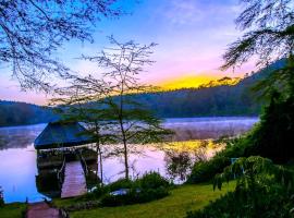 Crater Lake Tented Camp And Game Sanctuary, luxury tent in Naivasha