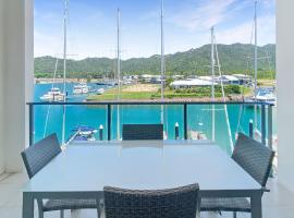 Blue on Blue Superior Studio Room 1351, serviced apartment in Nelly Bay