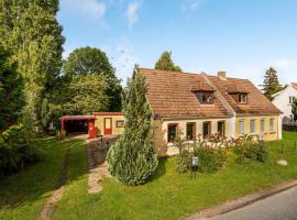 Gorgeous Home In Bandholm With Kitchen, feriebolig i Bandholm