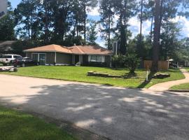 Comfy Beautiful 3 bedroom Home in Jacksonville, apartment in Jacksonville