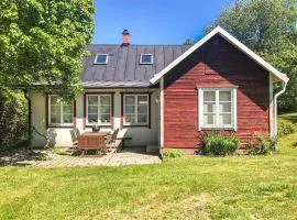 2 Bedroom Awesome Home In Kosta