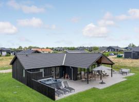 Cozy Home In Hørve With Wifi, hotel v destinaci Hørve