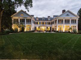 The Duke Mansion: Charlotte, Freedom Park yakınında bir otel