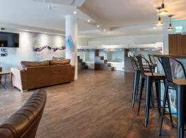 The Bling Hotel by UStay Aparthotels