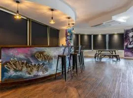 The Bling Hotel by UStay Aparthotels