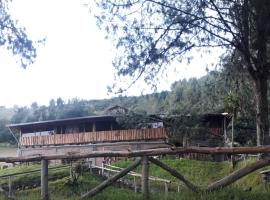 EL TRAPICHE, hotel Sigchosban