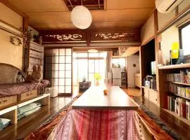 AKARIYA Hostel