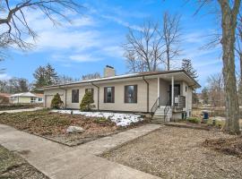 The Sugar Maple Home, hotel em South Haven