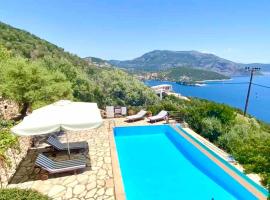 The Lookout, boutique villa., hotel in Sivota