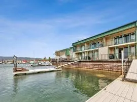 Ala Wai BoulevardApartment 25