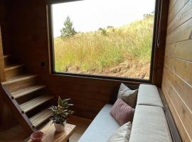 Mountain Eco Shelter 4, luxury tent in Funchal