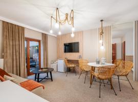 Akacjowa Zatoka - Pokoje i Apartamenty