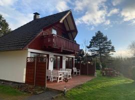 Ferienhaus Lisa am Silbersee, hotel i Frielendorf