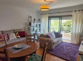 Cosy sunny flat between center and beach