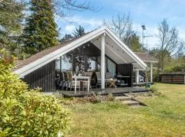 3 Bedroom Stunning Home In Hornbæk