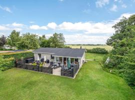 Beautiful Home In Slagelse With Kitchen, rumah kotej di Slagelse