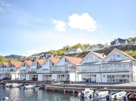 4 Bedroom Lovely Home In Vikebygd, hotel in Vikebygd