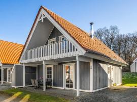 Amazing Home In Grsten With Sauna, Wifi And 4 Bedrooms, cottage in Gråsten
