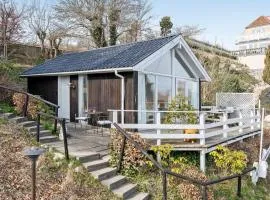 Awesome Home In Snekkersten With Wifi