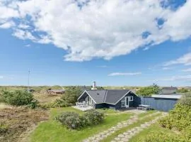 Gorgeous Home In Hvide Sande With Wifi