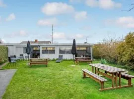 Cozy Apartment In Nexø With Wifi
