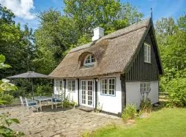 2 Bedroom Beautiful Home In Gudhjem